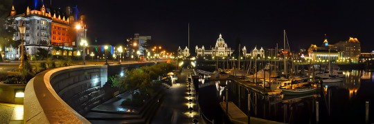 Victoria Inner Harbour at Night 0155